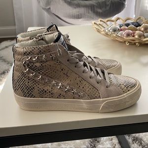 Vintage Havana high top sneakers